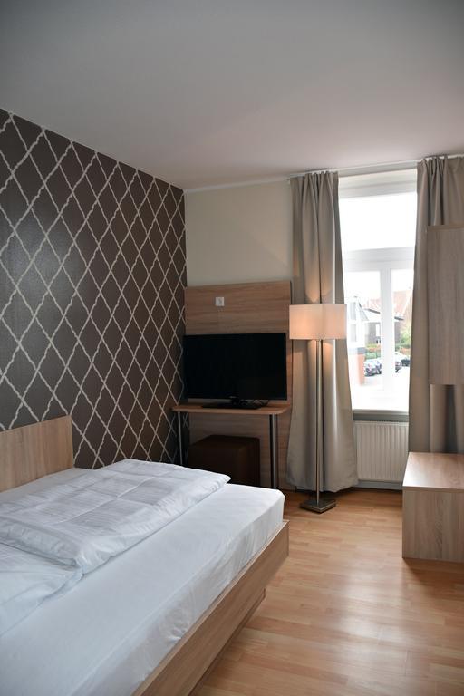 Dom Hotel Гешер Экстерьер фото